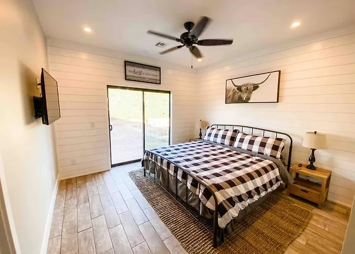 Holiday home The Phoenix